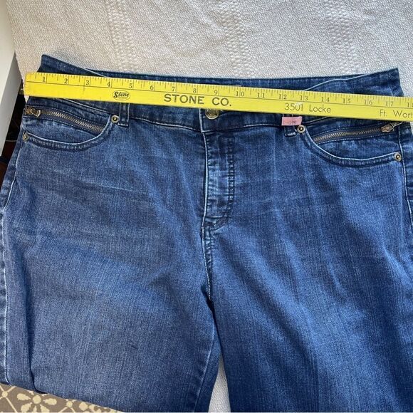 Chico’s So Slimming Dark Wash Straight Leg Jeans, Size 10 - Picture 6 of 8